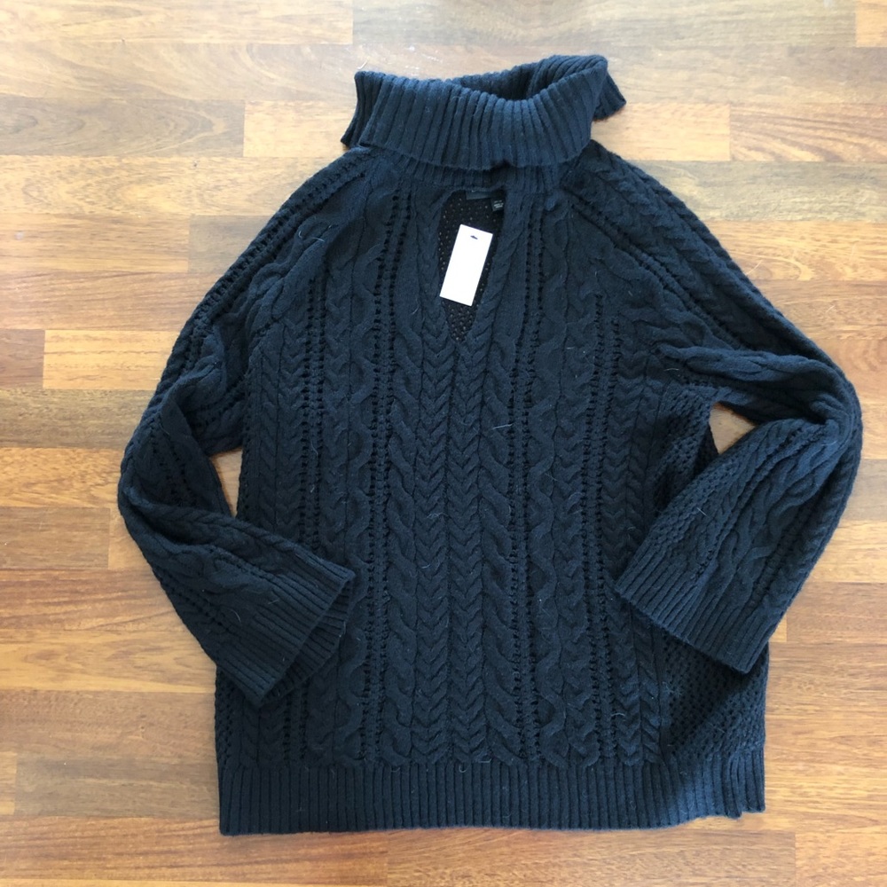 Turtle-neck sweater